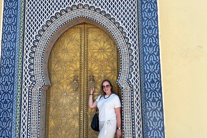 10 Days from Casablanca: The Best of Morocco - From Fez to Merzouga: the Middle Atlas to Ziz Valley scenery shift