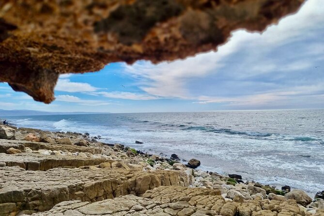 10Day Luxury From Casablanca to marrakech by Fes and Merzouga - Casablanca day one: Hassan II Mosque, sea air, and old medina wandering