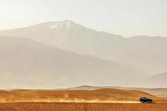 11 Days Morocco Epic Private Tour - Casablanca to Marrakesh via Chaouen & Desert - Marrakech medina souks and Essaouira’s Atlantic calm