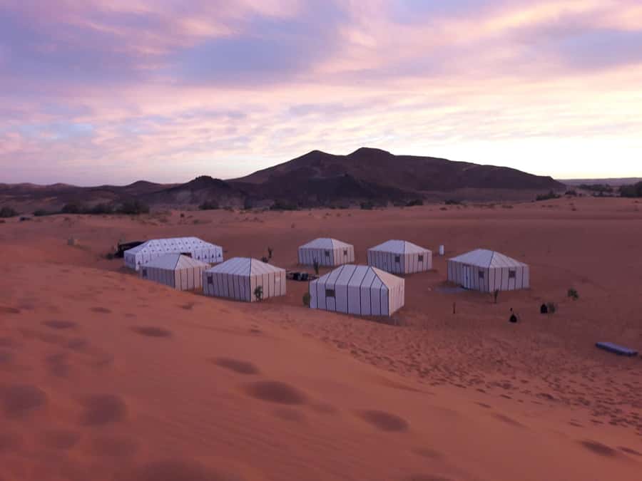 2-Day Desert tour from Fes to Fes/Marrakech wit Luxury Camp - Ziz Valley and Erfoud date shopping: Morocco outside the dunes