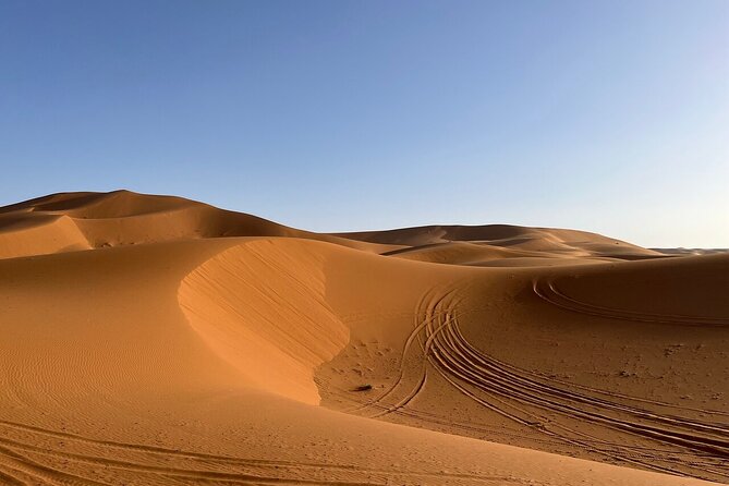 2 Day Luxury Desert Tour from Fes to Fes or Marrakech - Comfort, communication, and what to pack for a long desert day