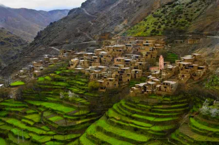 2 Days Desert Agafay and Atlas Mountains Trek From Marrakech - The Two-Day Mix That Works: Atlas Trek Energy, Agafay Desert Pace