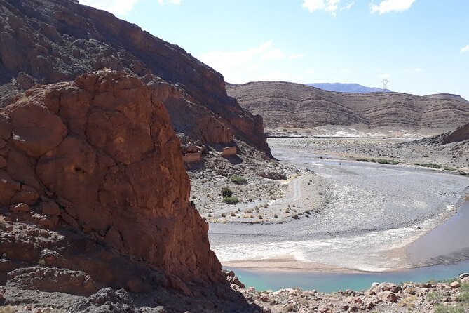 2-Days Desert Tours from Fes with Overnight in Luxury Camp - Overnight at camp: comfort basics, dinner, and the star field