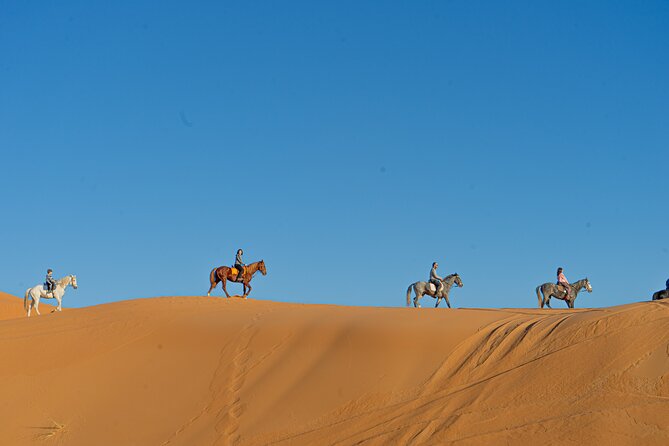 2 days Sahara tour with overnight in luxury desert camp - Day 1 From Fez to Merzouga, with real scenery stops