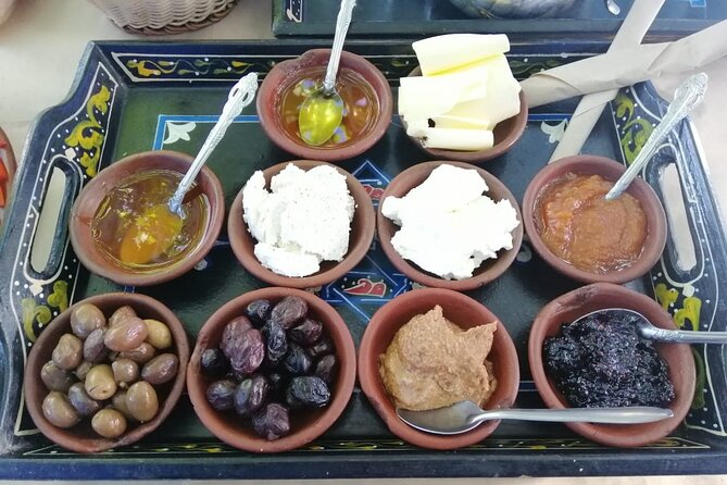 2 days trekking from Chefchaouen to Akchour - The Afeska rural night: real guesthouse time with half-pension