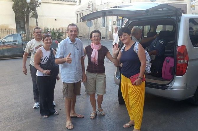 2 Days Trip from Fes to Merzouga with Overnight in Desert Camp - Day 2: Rissani Souk and the Alouite-Linked First Capital Stop