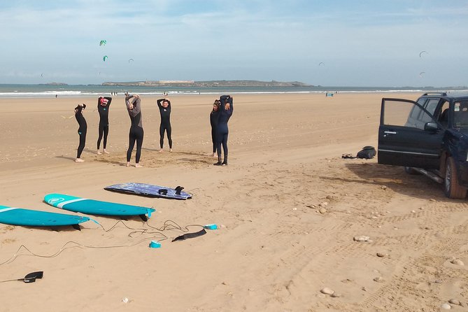 2h surfing in uncrowded spots - Gear and Clothing Tips So You Don’t Waste Your First Waves