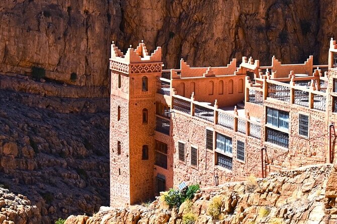 3-Days Morocco Tour : Sahara Desert Tour from Fes to Marrakech - Day 2: Sunrise dune climb, Khamlia music, Todra depth, then Dades Valley kasbah night