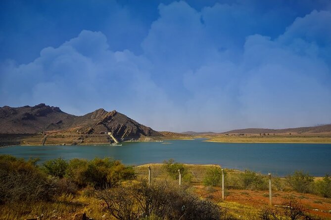 4×4 Jeep Desert Safari Tour with Lunch and Camel Ride - Guides make the difference: Anis and Abdul as examples