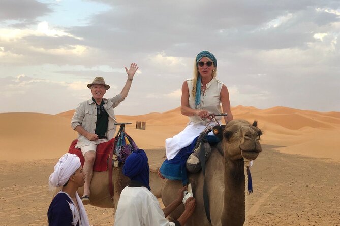 4 Days Sahara Desert VIP Private Tour from Marrakech & Luxuy Camp - Day 2: Toudra Gorge walk, monkeys fingers rocks, then Erg Chebbi dunes