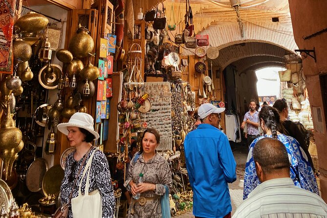 7-Day Romantic Tour in Morocco - Majorelle Garden brunch, love lock moment, and Bahia Palace with a guide