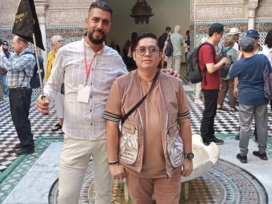 A tour with an expert guide in the old city of Fez - Al-Attarine Madrasa and Bou Inania Madrasa: architecture you can actually interpret