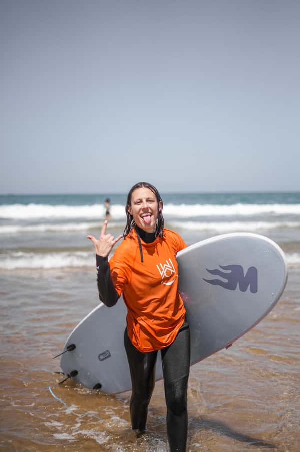 Agadir : 2 hours Surf Lesson at luxurious Sofitel - Sofitel Thalassa surfing in Agadir, with coaching that feels calm