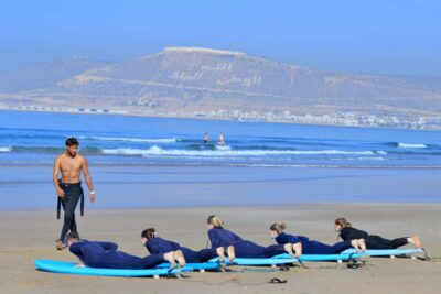 2h Surf Lesson with Local Instructors