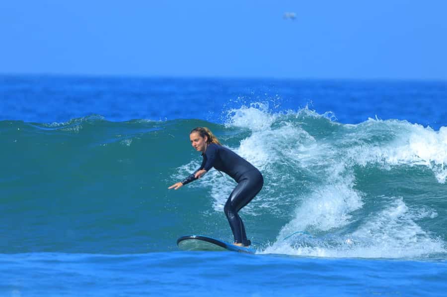 Agadir: Beginner Surf Lesson – Equipment Included - Key highlights you’ll care about before you book