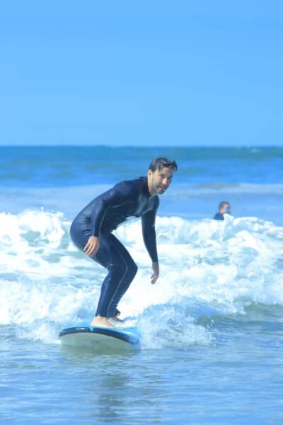 Beginner Surf Lesson – Equipment Included