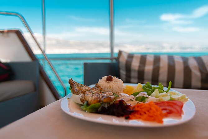 Agadir Phantom Boat Trip with Lunch Included - Exploring the seabed with guidance: what to expect under the surface