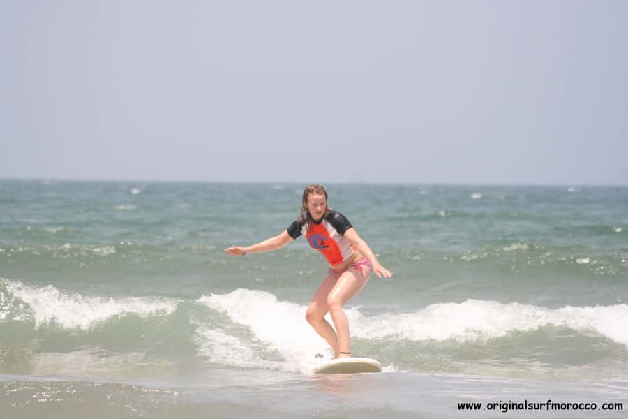 Agadir: Taghazout Beach Surf Lesson with Lunch and Transfer - What to bring (and what to wear for a calmer day)