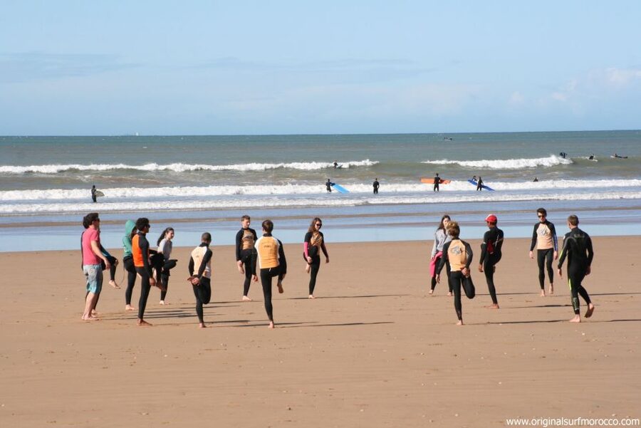 Agadir: Taghazout Beach Surf Lesson with Lunch and Transfer - Lunch on the beach: included on the longer option