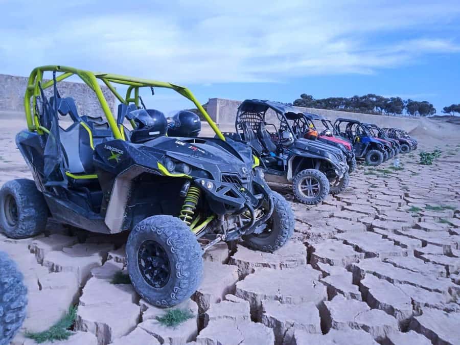 Agafay Desert: Buggy Rides, Dinner & Show Under the Stars - Who This Tour Fits Best (and Who Should Skip It)