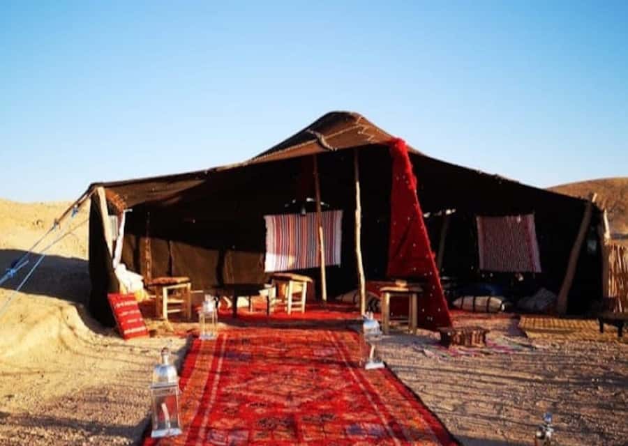 Agafay Desert: Quad Bike Experience with Lunch - Berber tent lunch: what you get and what to expect from the vibe