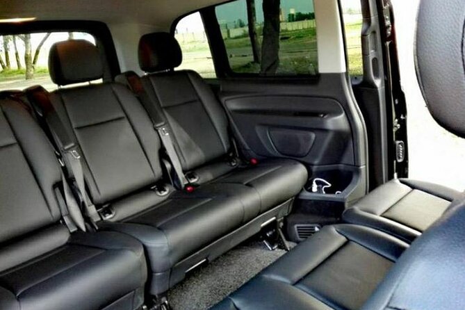 Amazing airport pickup/ drop off in Casablanca/ safe&easy - Casablanca Airport Pickup That Helps You Breathe Easy