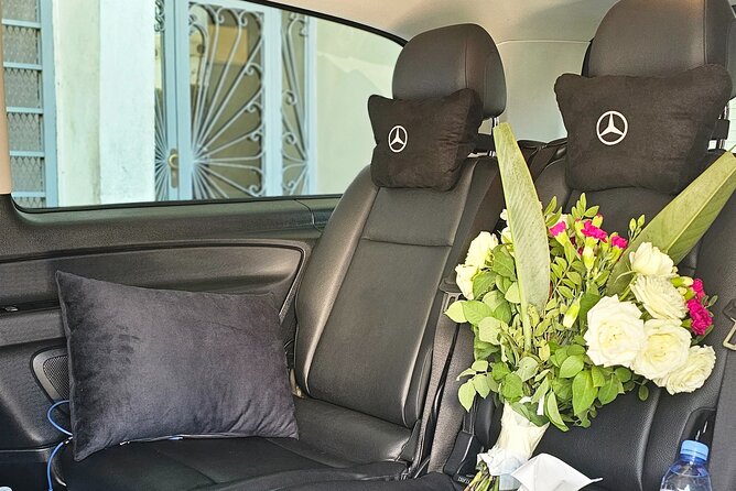 Amazing airport pickup/ drop off in Casablanca/ safe&easy - When Your Flight Changes: Flexibility Without Extra Stress