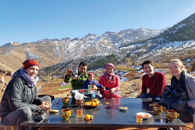 Atlas Mountains & 5 Valleys Tour from Marrakech - All inclusive - - Asni and Tahnaout: short stops, great viewpoints