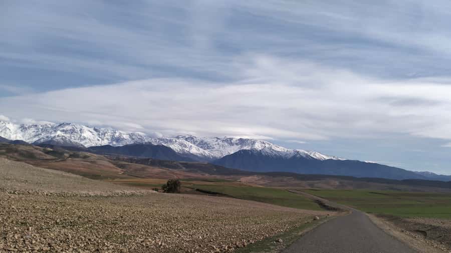 Atlas Mountains and 4 Valleys Day Trip - Imlil Valley walking tour: what you should expect on the ground