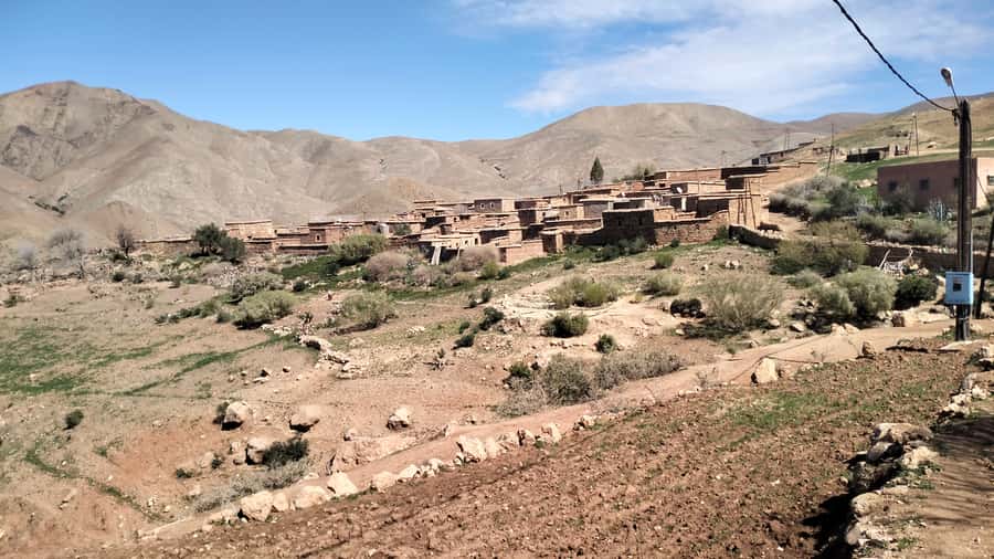 Atlas Mountains and 4 Valleys Day Trip - Meet the locals, learn traditions, and get better photos