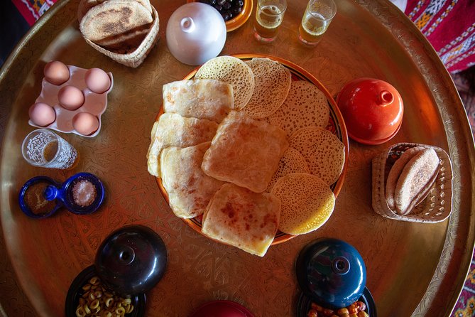 Atlas Mountains Hot Air Balloon Ride from Marrakech with Berber Breakfast and Desert Camel Experience - Who Should Book This Marrakech Atlas Balloon and Camel Day