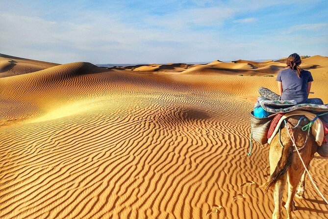 Berber Experience Atlas and Sahara - Dinner with music and mint tea, the part people remember