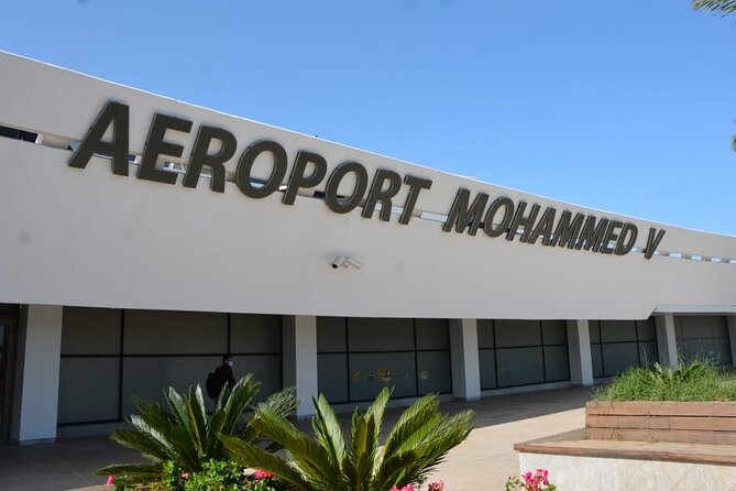BOOK Your Private Driver in Casablanca ! - Safety and Driver Style: Why People Feel at Ease