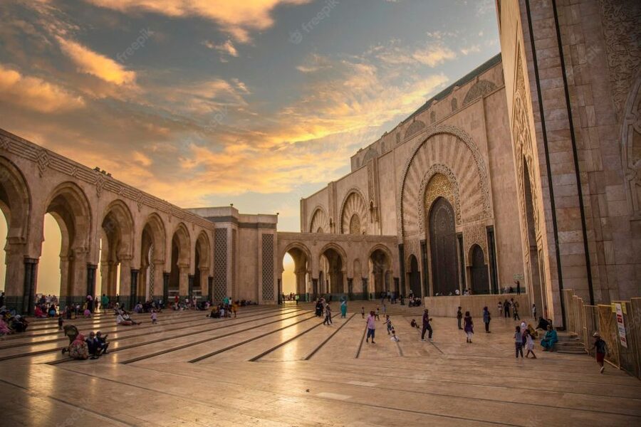 Casablanca City Night Tour and Traditional Moroccan Dinner - Price and value at $69 per person: what you’re really paying for