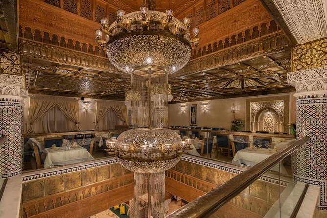 Casablanca City Night Tour and Traditional Moroccan Dinner - Night logistics in Casablanca, pickup that saves your energy