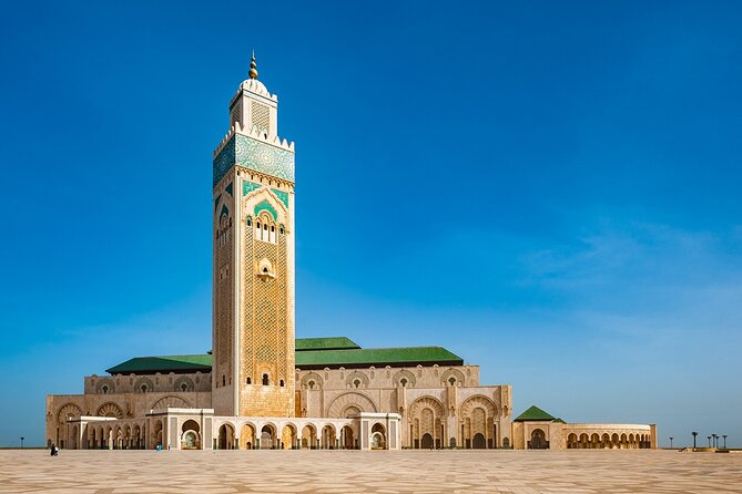 Casablanca City Tour: Hassan II Mosque, Medina & Hidden Gems - The Corniche and Mohammed V Square for the city’s “now” and “then”
