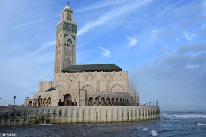Casablanca City Tour with Hassan II mosque ticket - Central Marketplace and Artisanat Marocain: where the shopping energy lives