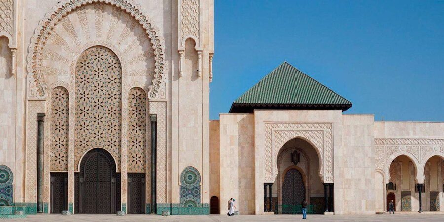 Casablanca: City Tour with Round-Trip Cruise Port Transfers - Art Deco corners and the neighborhood style shift in Casablanca