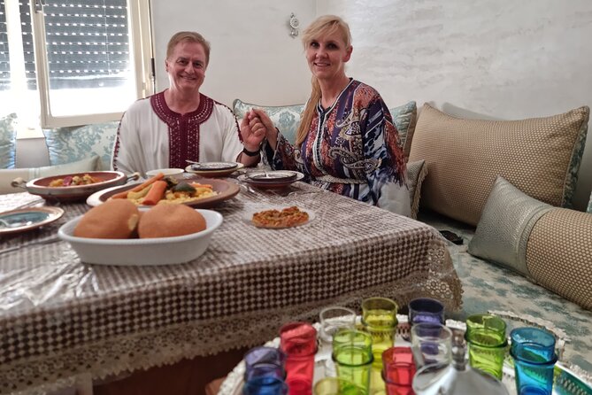 Casablanca Culinary Experience Henna and Traditional Dress - Market to Meal: How This Casablanca Class Really Feels