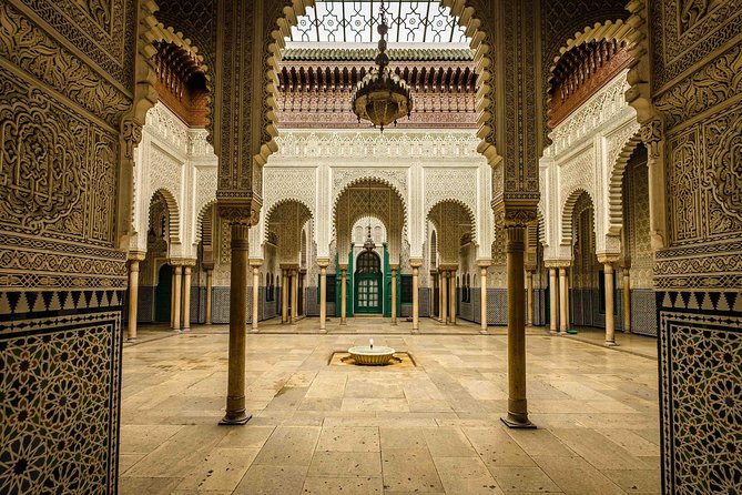 Casablanca: Guided City Tour - Rick’s Café, a quick stop with the right expectations