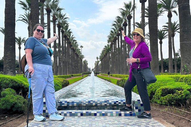 Casablanca Guided Tour of Hassan II Mosque and Arab League Park - El Hank Lighthouse: the quick sea-view payoff