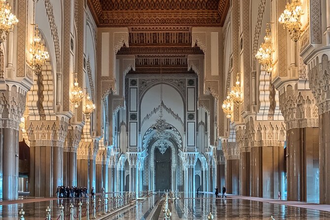 Casablanca: Hassan II Mosque & City Highlights Tour - Hassan II Mosque first, the ocean-front icon