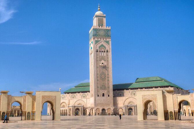 Casablanca: Hassan II Mosque & City Highlights Tour - Casablanca Old City stop, photos plus a quick taste