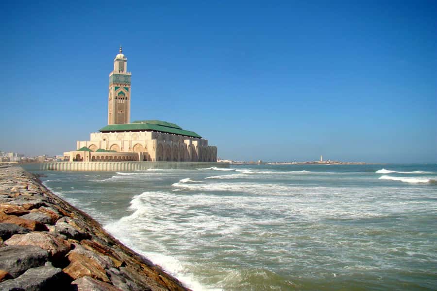 Casablanca: Hassan II Mosque Premium Tour with Entry Ticket - How the Tour Keeps Things Clear in French, English, Spanish