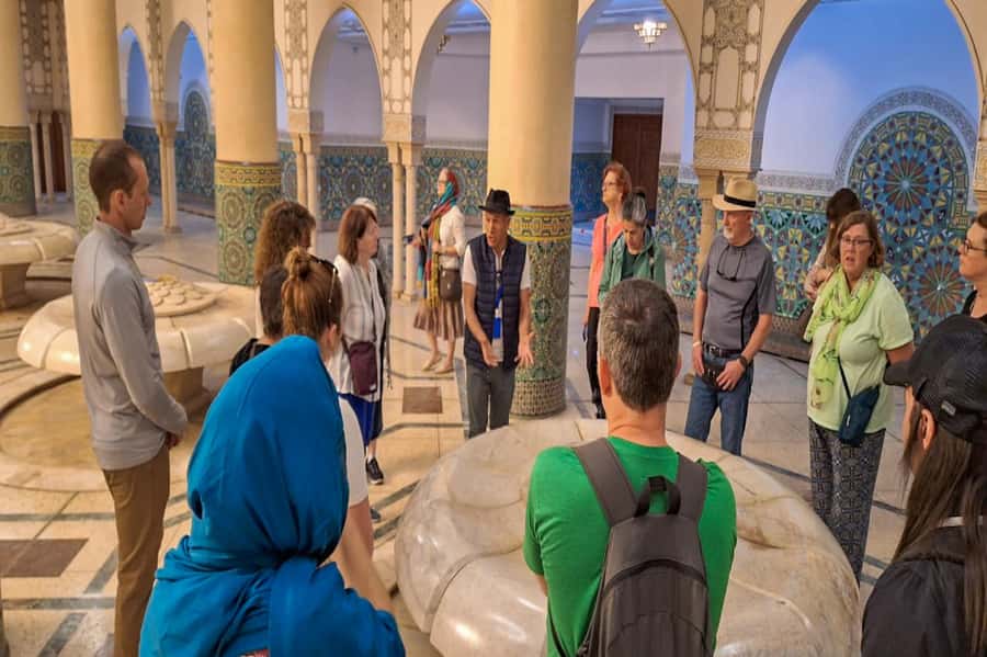 Casablanca: Layover Sightseeing Tour with Airport Transfer - Anfa and Maarif, where modern architecture meets a drive-by tour