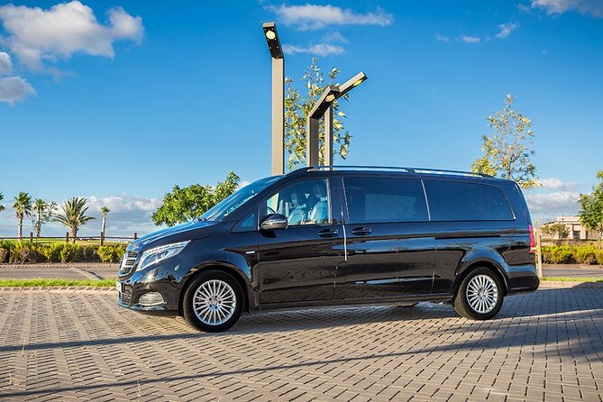 Casablanca Private Car Hire with a Driver - Your Hotel Drop-Off: City Center Pickup and the Reality of Car Access