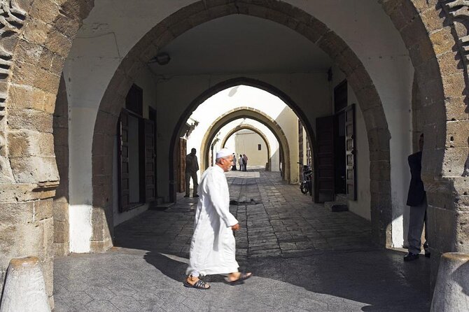 Casablanca Private City Tour - Stop 2: Hassan II Mosque on the Atlantic coast, and how to approach it