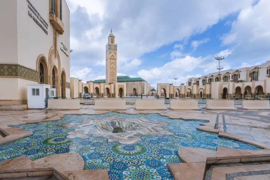 Casablanca: Private Guided Tour with Hassan II Mosque Ticket - The final shopping and arts-and-crafts workshop: what to expect
