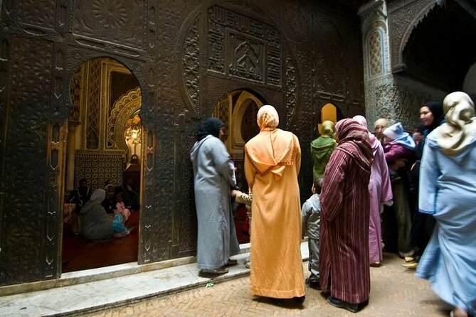 Casablanca to Fez Private Guided Day Trip with lunch - Art DArgile, Pottery, and Mosaic-Style Making