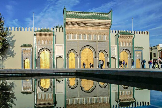 Casablanca to Fez Private Transfer with Full Fez Tour and Lunch - Entering Fez el-Bali with a historian guide (and less guesswork)